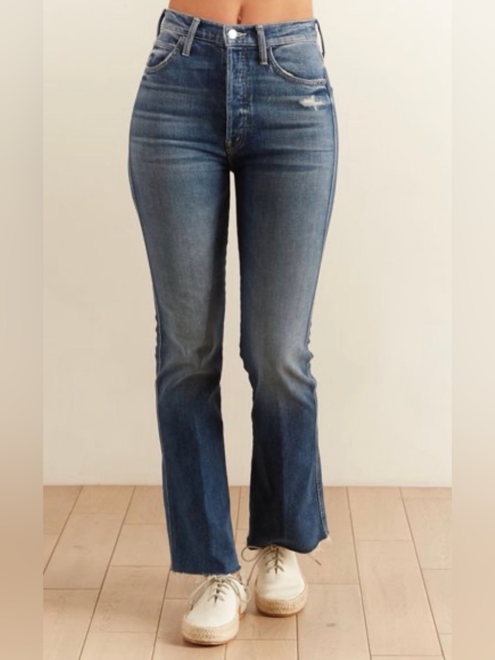MOTHER Jeans - size 29 - The Tripper Weekender Fray